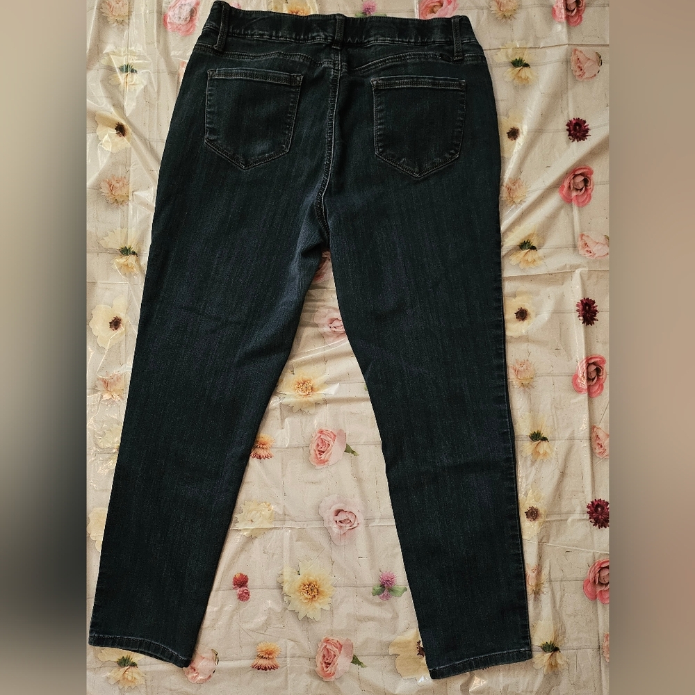 1822 'Butter' Denim Dark Wash  Jeans - Picture 3 of 8